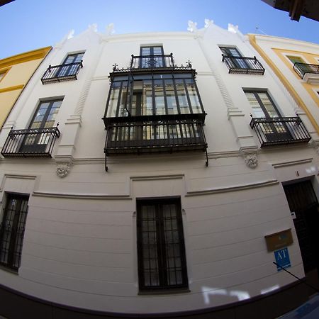 Life Apartments Alberto Lista Sevilla Buitenkant foto
