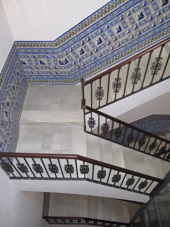 Life Apartments Alberto Lista Sevilla Buitenkant foto