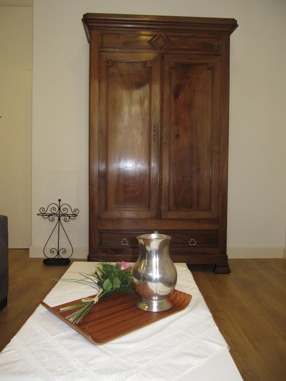 Life Apartments Alberto Lista Sevilla Buitenkant foto