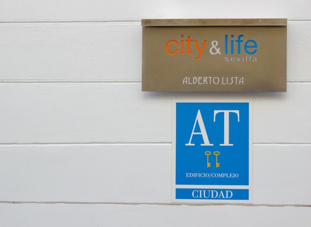 Life Apartments Alberto Lista Sevilla Buitenkant foto