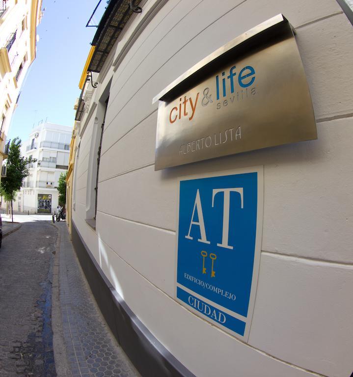 Life Apartments Alberto Lista Sevilla Buitenkant foto